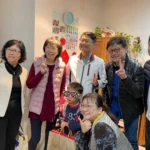 年節前夕　陳純敬副市長探視類家庭　代侯友宜贈紅包　小孩開心馬上有錢「花」