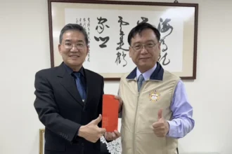 欣桃天然氣公司寒冬送暖 捐助高雄市榮民服務處春節慰問金