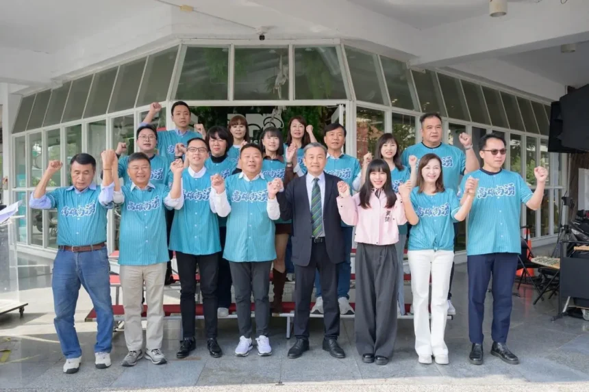 湧言會「17人戰隊」集體登記高市議員初選          民進黨派系競爭正式浮上檯面