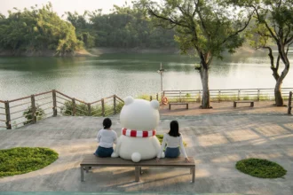 嘉義市蘭潭好漢坡323階全新亮相　大白熊陪你迎新年慢遊嘉義