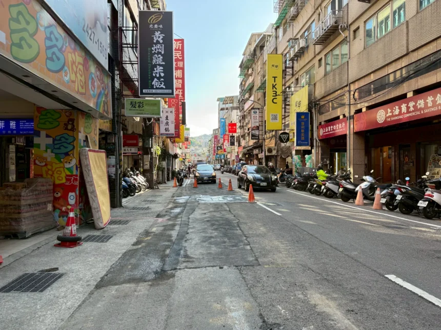 基市府導入道路維護四部曲　仁二路路面刨鋪作業2/8啟動