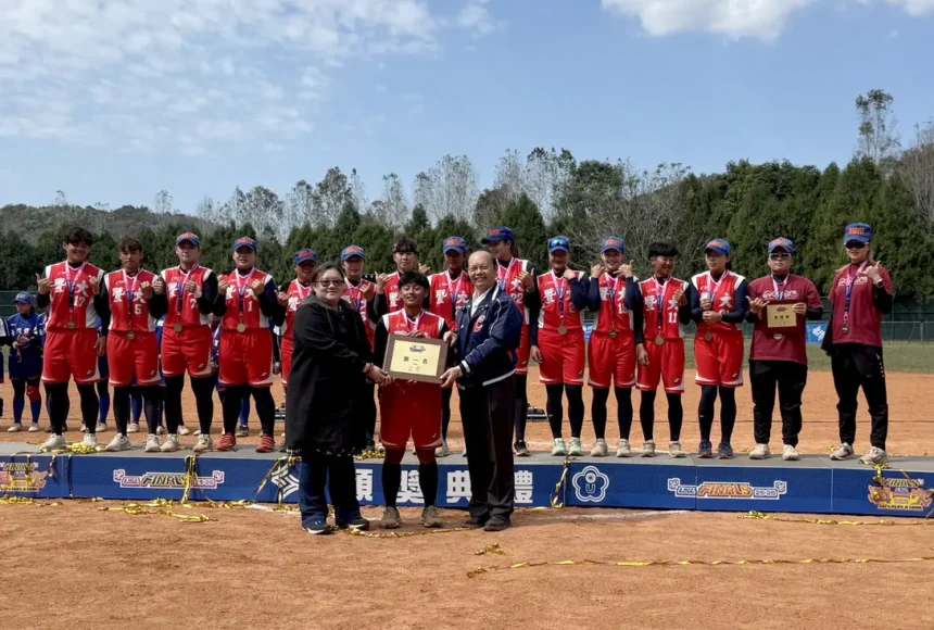 大專女壘聯賽　暨南大學勇奪六連霸　寫下傳奇