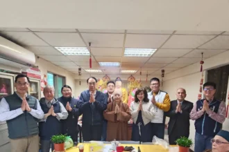 基隆市佛教會新春團拜　邱佩琳祈祝新春吉祥、福慧雙全