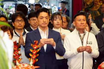 蔣萬安天公生參拜松山奉天宮　祈求風調雨順國泰民安