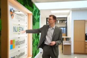 中市府參訪紐澤西創新園區、人工智慧中心　汲取產學研經驗深化台美科技合作