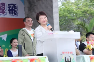 烏日國小110週年校慶熱鬧登場！　盧市長幽默「三句話」親祝賀