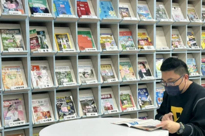 閱讀點亮人生！　蔡鎵任考取台電不忘回饋中市圖助學子考生追夢