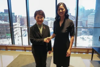 女力首長相會　盧市長與吳弭市長深度交流市政 牽起台灣淵源