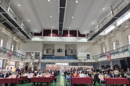 中市頒發向陽教育獎助學金 　17名逆境向上學生獲獎