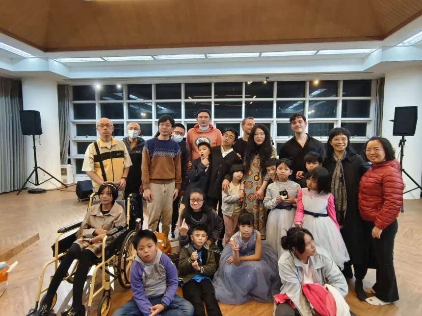 鄉親限定：家門口的國際級音樂饗宴 大手攜小手共創社區共享藝術 50位鄉民走進東華音樂之夜