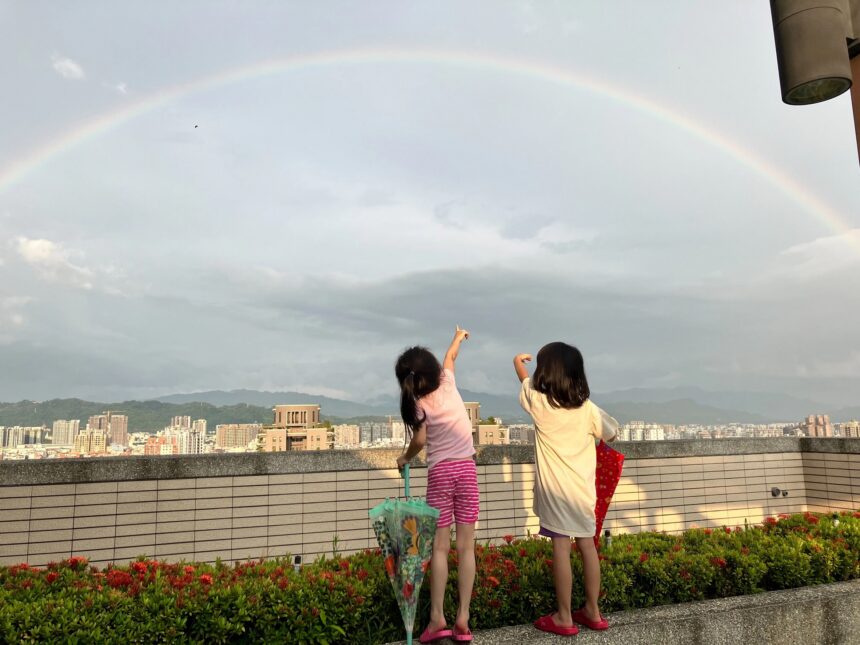 愛，讓我們成為一家人　中市社會局招募寄養家庭