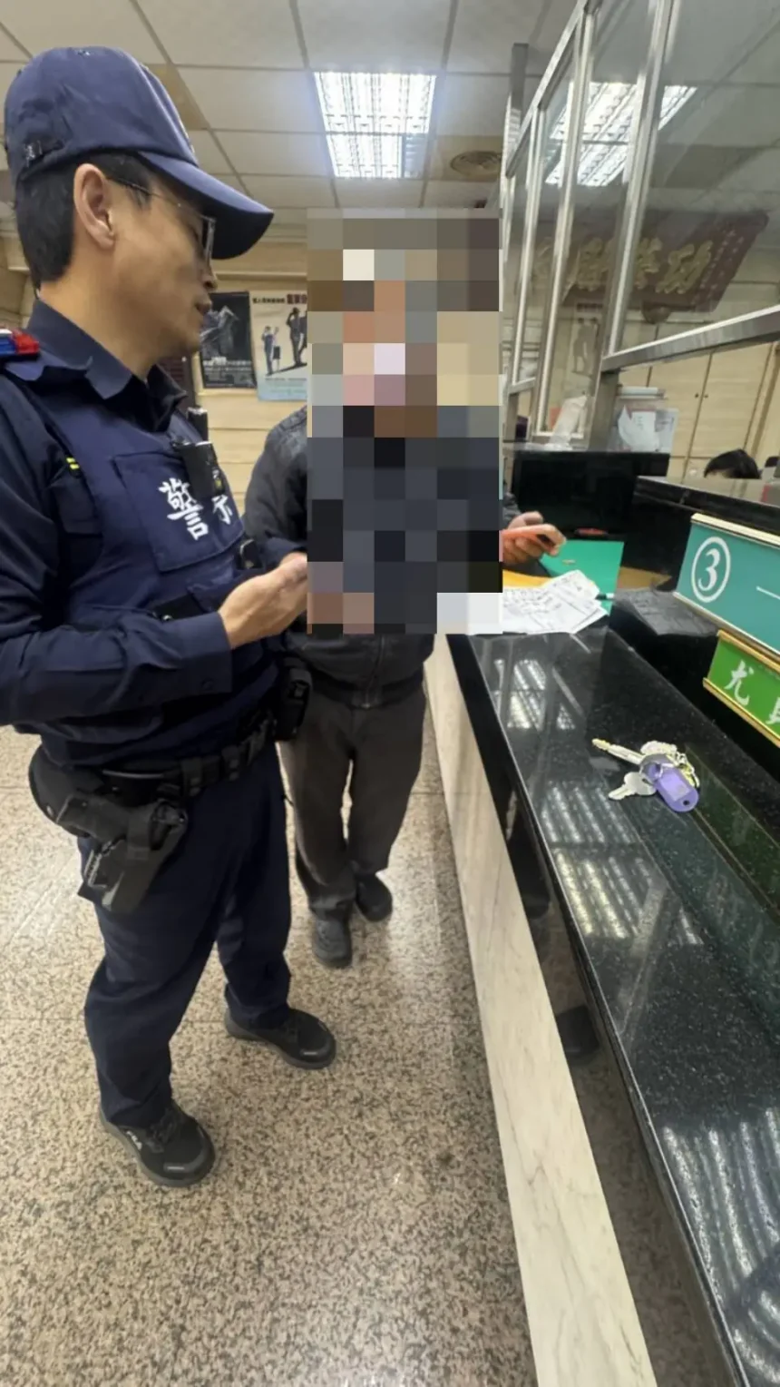 鹿港暖警即時攔阻　免遭詐騙騙取財物