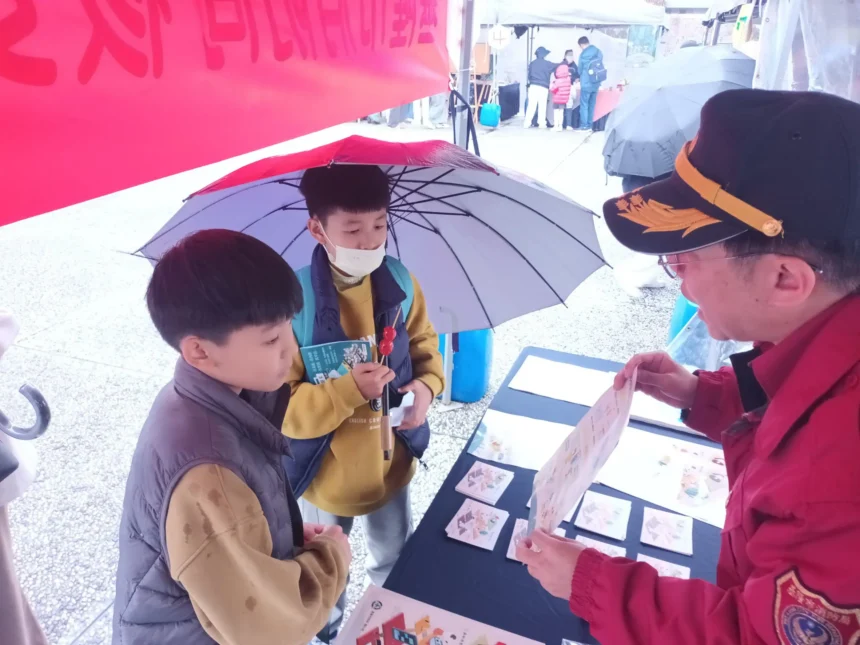 遊戲中學防災！基隆39校學童齊聚PK　消防局設攤推CPR與防災教育