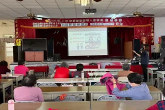 和美分局前往線西鄉老人會　加強反詐騙及交通安全宣導