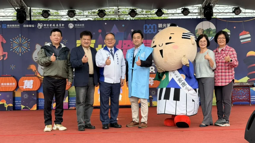 日本濱松市代表團　參訪南投燈會