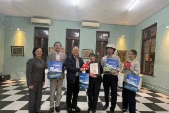 南投燈會國際交流熱絡　馬來西亞媒體及日本美禰市來訪