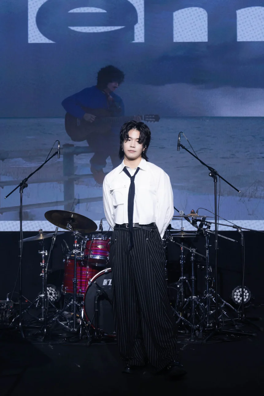 「音樂魔法師」王謙才華爆棚 詞曲製作樂器全包 SUB Live 開唱