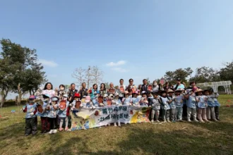 義竹鄉村里清潔大作戰　齊聚公園共植綠意