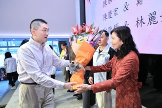 「愛的心手相牽」餐敘　謝國樑感謝寄養家庭與機構守護兒少