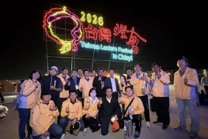2026台灣燈會圓滿落幕　嘉義縣長翁章梁慰勞幕後團隊感謝辛勞付出