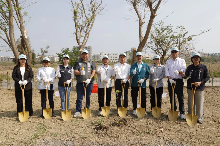 嘉義縣「綠色守護 清淨飛翔」植樹活動
