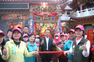 後潭鎮福宮天上聖母祈安遶境啟程　翁章梁恭迎起駕