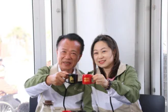 白色情人節浪漫加碼　2026台灣燈會「啡嚐嘉義館」送阿里山百合花束