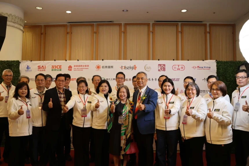 義雲會會長交接　張麗善縣長表達祝賀　並成立縣府因應小組全力協助產業面對關稅衝擊