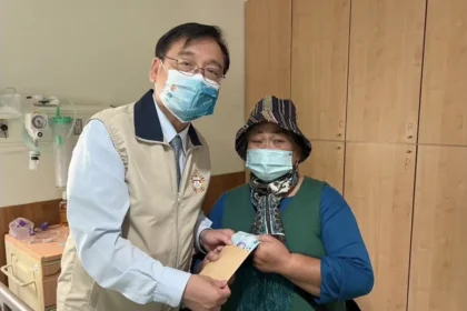 暖心守護不間斷　高雄市榮服處啟動急難救助　關懷榮民家庭