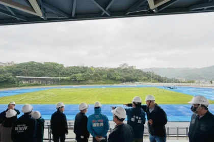 基隆市田徑場今年完工　市議會實地考察OT營運規劃