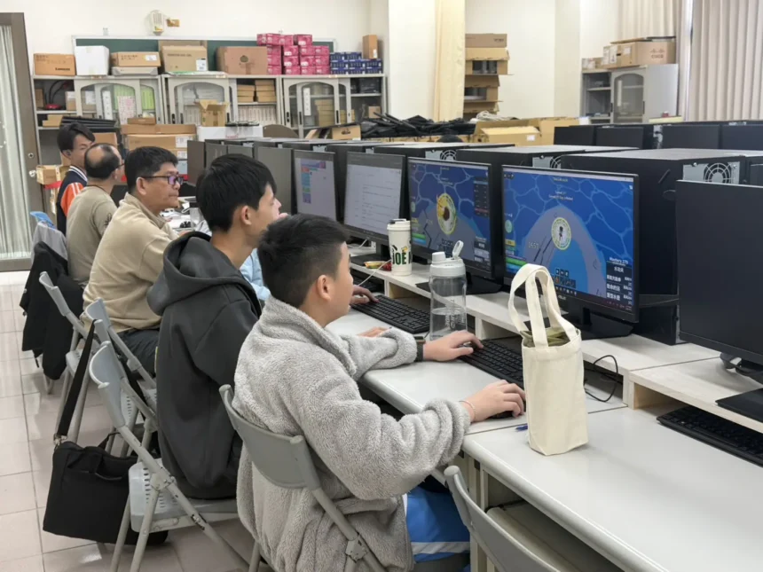 備戰全國貓咪盃　嘉義市8支隊伍SCRATCH密集培訓