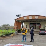 紫南宮吃丁酒湧人潮　竹山警出動「無人機」空中航拍　守護民眾用路安全