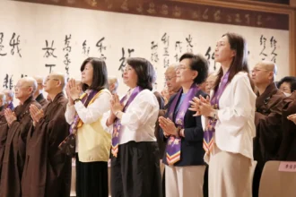 佛光山信徒香會盛大登場　星雲大師靈骨分燈五大洲　黃敏惠見證宗教文化傳承