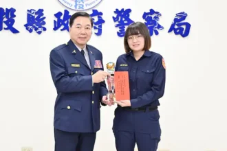 暖警波麗士主動出擊！延平所鄭巧希深入轄區媒合助學助貧　助失智長者寒冬返家