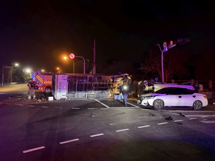 草屯鎮昨晚凌晨發生一起A１交通事故　造成1死7傷