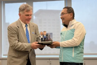 侯友宜今再會世界自行車日發起人Dr.Leszek Sibilski　分享新北綠色交通成果　邁向淨零城市願景