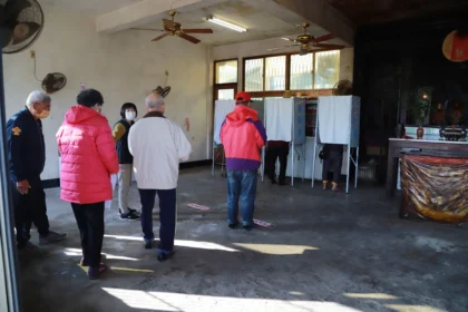 選舉之後　民主如何面對錯誤決策