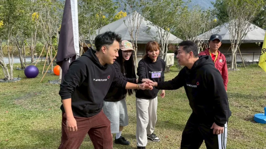 金鐘視帝對決最佳男配 馬力歐開酸屈中恆「沒那麼聰明」火藥味滿點