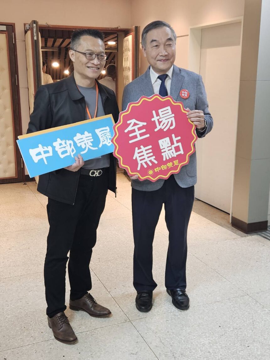 17歲高中生奪墨彩首獎！　第73屆中部美展看見新世代藝術能量