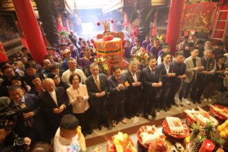 大甲媽今晚起駕遶境賜福　黃副市長恭請上轎祈願台灣國泰民安