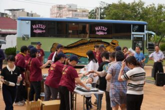 馬祖「黃魚公車」跨海應援進香　快閃雲縣府展現兩縣好情誼