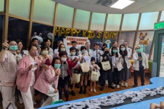 創意壽司與繪本導讀送祝福　中市教育局推床邊教學陪童暖過兒童節