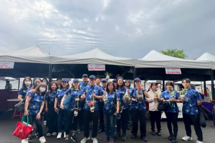 綠意上身帶頭做　中市環保局設攤宣導「廣植栽、廣植林」 邀市民加入改善空品行列
