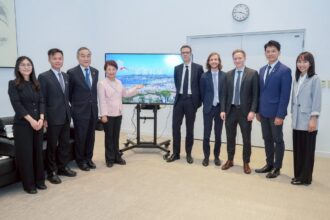 法國在台協會主任龍燁拜會中市府推動城市交流　盧市長盛讚「愛台中的法國好友」