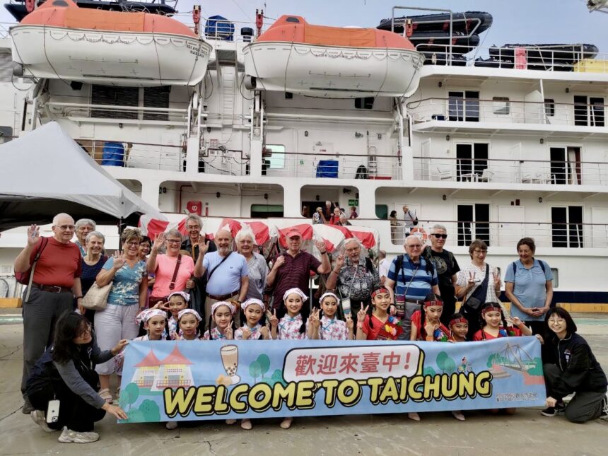 「島嶼天空」郵輪首航台中　115年台中郵輪觀光大躍進