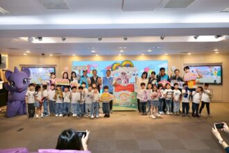 台中親子音樂季年年升級！　新聞局長：5公尺高彩虹小馬迎接幸福兒童節