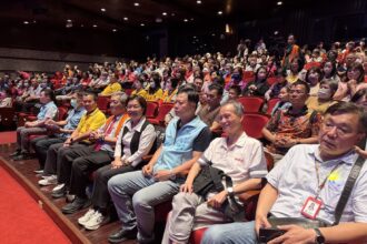 縣長王惠美向志工致敬　讓奉獻成為一種榮耀　公益演唱會溫暖登場