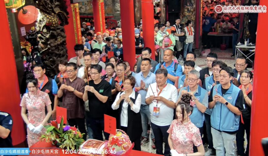 白沙屯媽祖抵彰化　信眾隨行盛況空前