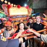 世界宗教盛事　大甲媽遶境進香 駐駕永樂街天后宮　王惠美縣長送駕