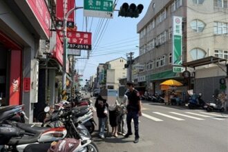 阿嬤要去銀行開會　警一眼識破失智謎蹤